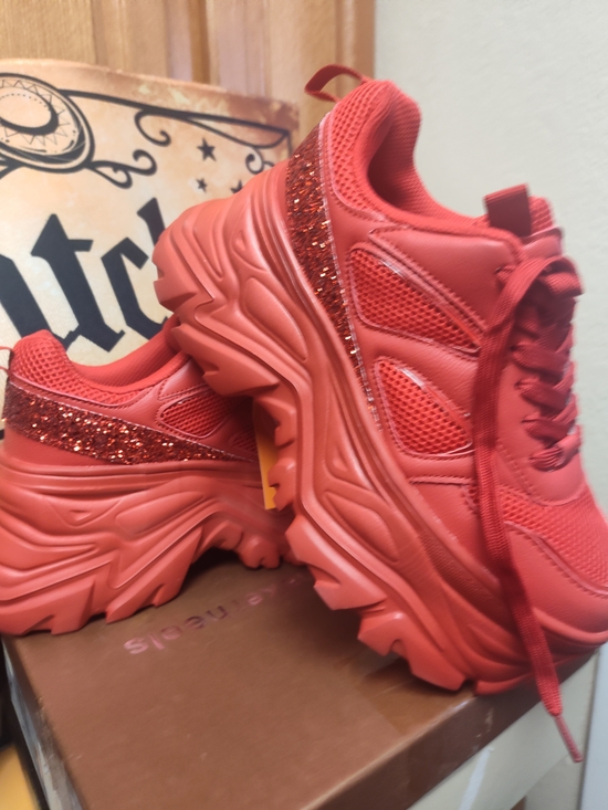 Lucky Step Shoes - Red Platform Glitter Women's Sneakers